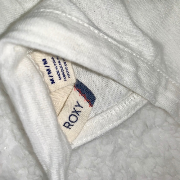 NWOT- ROXY WOMEN'S SHADOWS AND LIGHT TANK TOP! - Picture 6 of 6